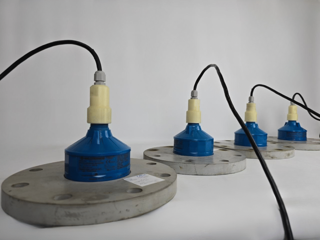 Ремонт ультразвукового датчика уровня MILLTRONICS XPS-15